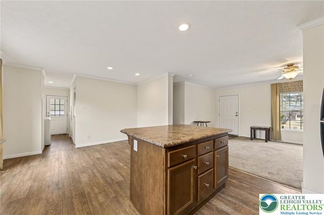 4250 Jaguar Court, North Whitehall Twp, PA 18069