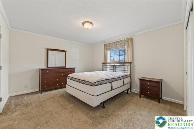 4250 Jaguar Court, North Whitehall Twp, PA 18069