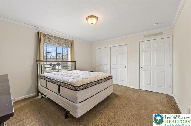 4250 Jaguar Court, North Whitehall Twp, PA 18069