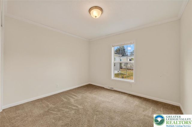 4250 Jaguar Court, North Whitehall Twp, PA 18069