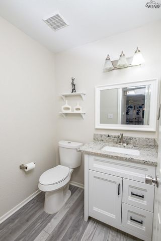 4 GRAY MOSS COURT, Wichita Falls, TX 76309