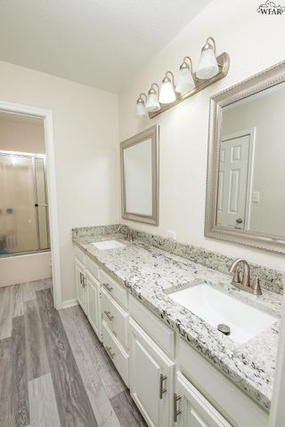 4 GRAY MOSS COURT, Wichita Falls, TX 76309