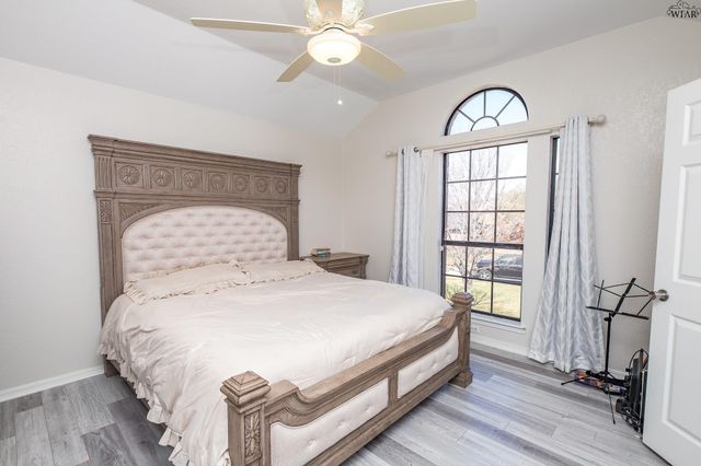 4 GRAY MOSS COURT, Wichita Falls, TX 76309