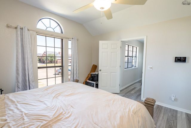 4 GRAY MOSS COURT, Wichita Falls, TX 76309