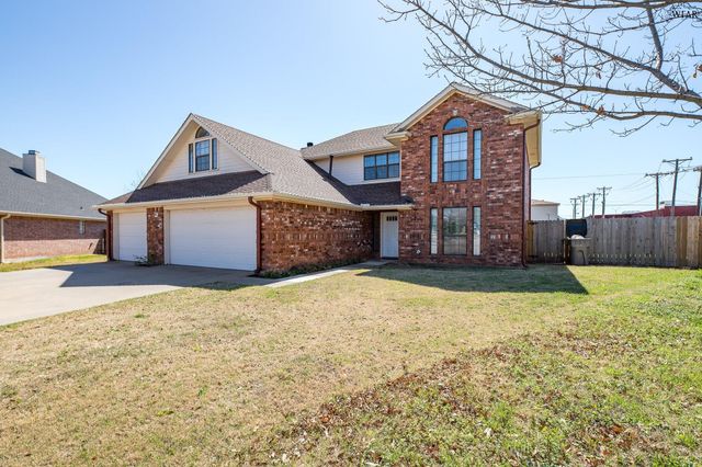 4 GRAY MOSS COURT, Wichita Falls, TX 76309