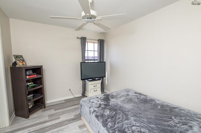 4 GRAY MOSS COURT, Wichita Falls, TX 76309