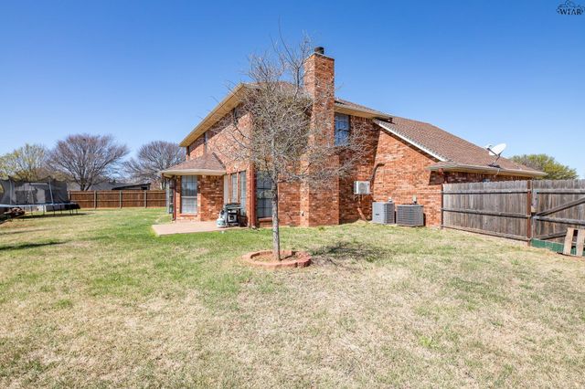 4 GRAY MOSS COURT, Wichita Falls, TX 76309