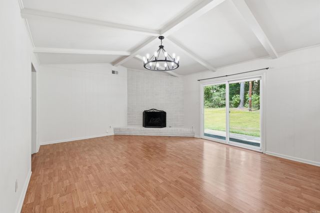 34 Pamela Drive, Little Rock, AR 72227