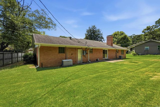 34 Pamela Drive, Little Rock, AR 72227