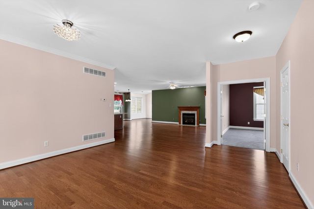 307 SAWGRASS CT, Honey Brook, PA 19344