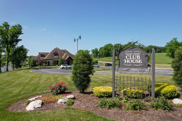 347 W Monarchwood Drive, Nixa, MO 65714