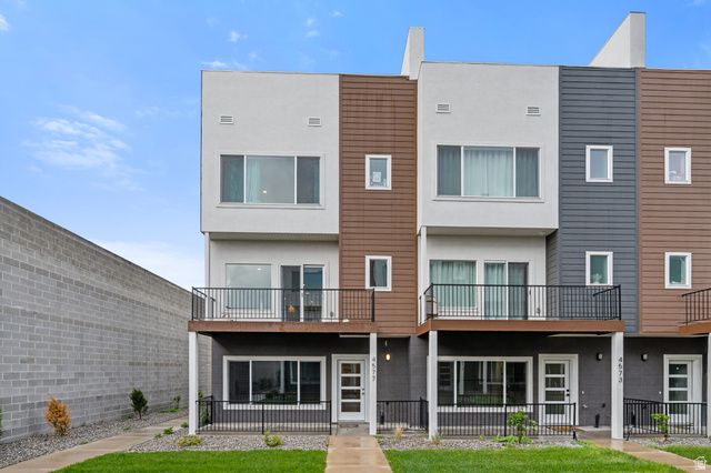 4577 W PLEASANT PINE CT, West Valley City, UT 84120