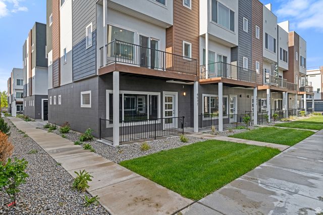 4577 W PLEASANT PINE CT, West Valley City, UT 84120