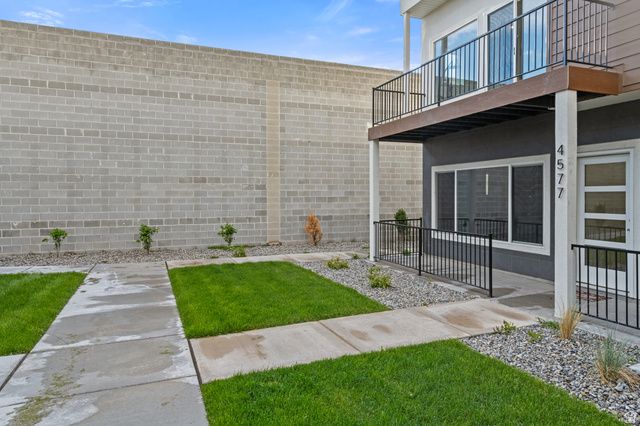 4577 W PLEASANT PINE CT, West Valley City, UT 84120