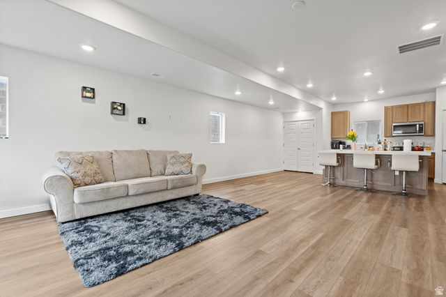 4577 W PLEASANT PINE CT, West Valley City, UT 84120