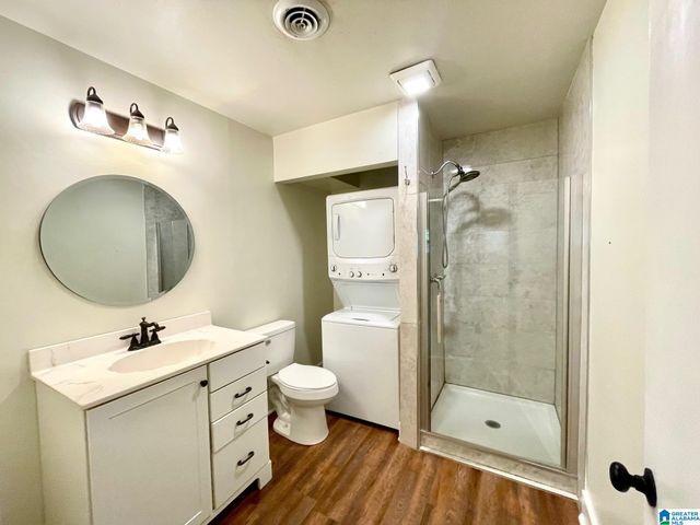 2048 Montreat Cir Apt C, Vestavia Hills, AL 35216