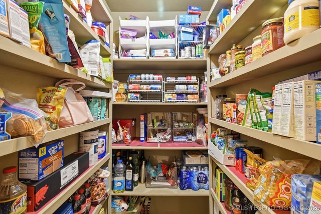 3635 E 430 Road, Oologah, OK 74053