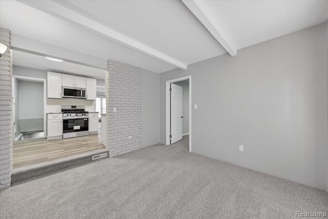 20558 Seminole, Redford, MI 48240