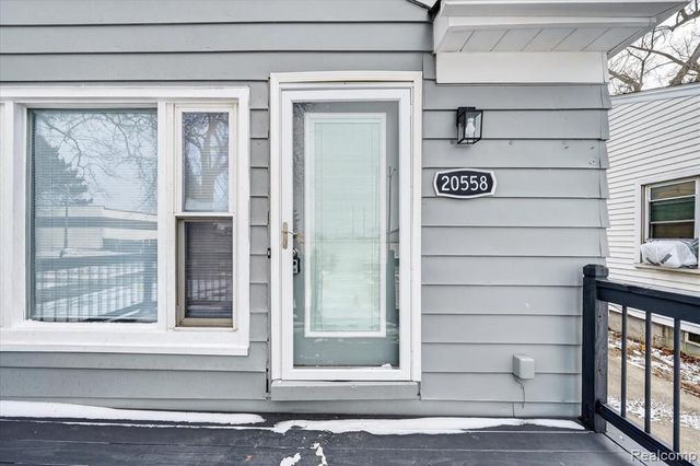 20558 Seminole, Redford, MI 48240