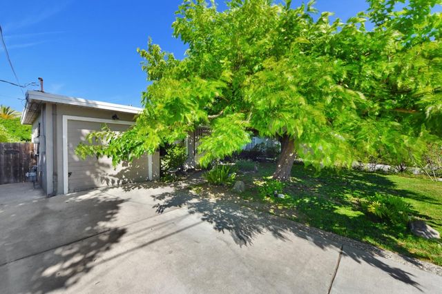 10306 Earlander Street, San Jose, CA 95127