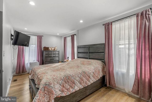 7600 FAYETTE ST, Philadelphia, PA 19150