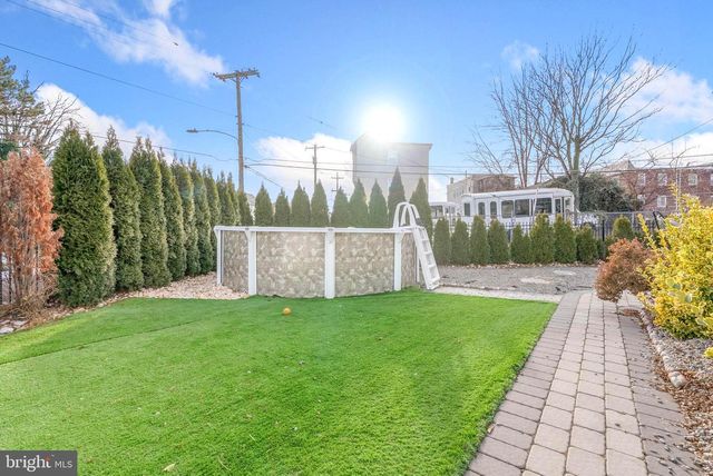 7600 FAYETTE ST, Philadelphia, PA 19150