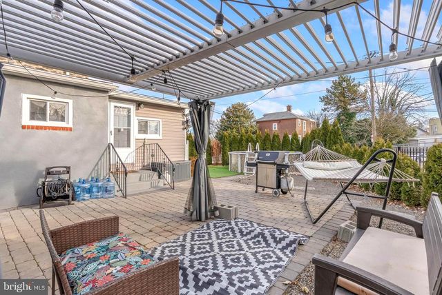 7600 FAYETTE ST, Philadelphia, PA 19150