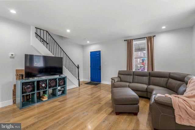 7600 FAYETTE ST, Philadelphia, PA 19150