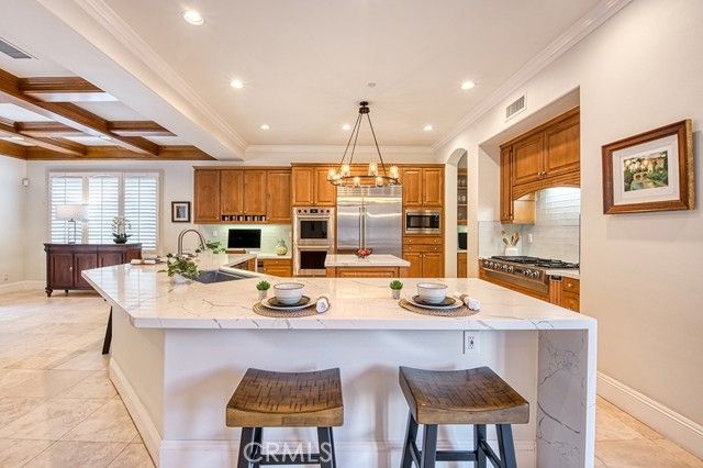 2 Rosana, Laguna Hills, CA 92679