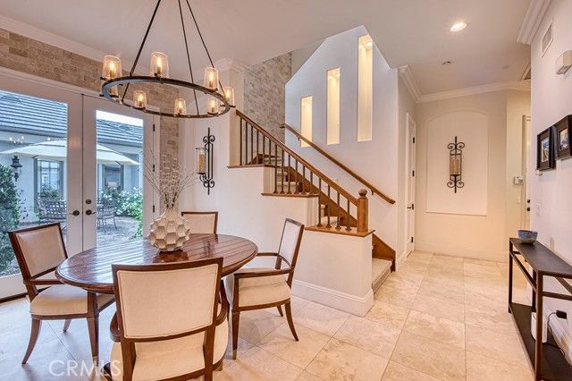 2 Rosana, Laguna Hills, CA 92679