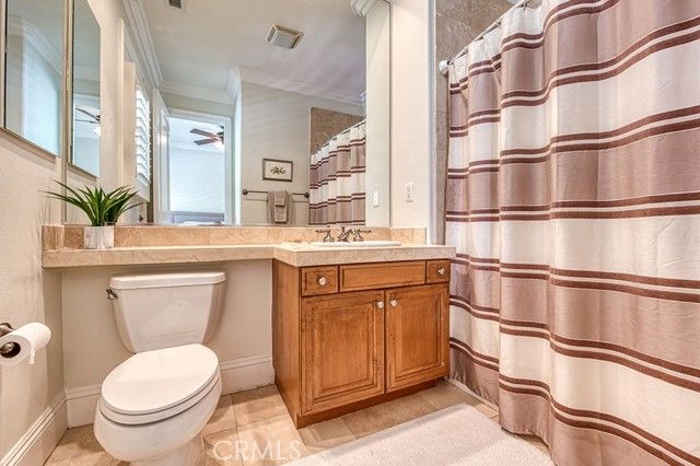 2 Rosana, Laguna Hills, CA 92679