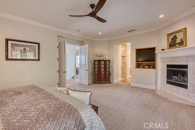 2 Rosana, Laguna Hills, CA 92679