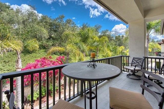 2 Rosana, Laguna Hills, CA 92679