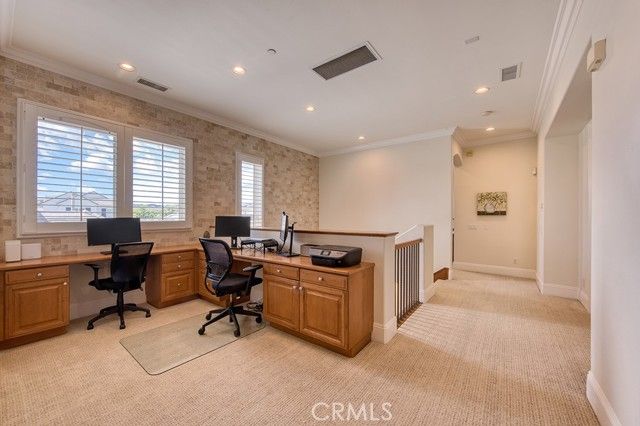 2 Rosana, Laguna Hills, CA 92679