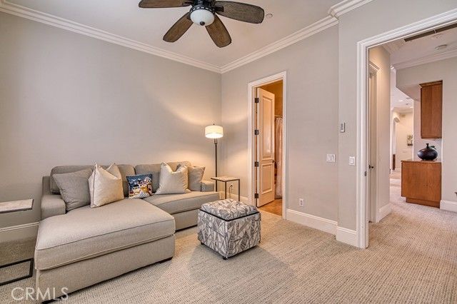 2 Rosana, Laguna Hills, CA 92679