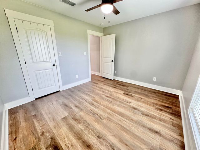 7914 Dorsey Road, Jacksonville, AR 72076
