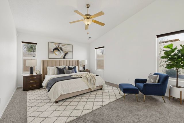 2558 Cerro Parrido Road SE, Albuquerque, NM 87124