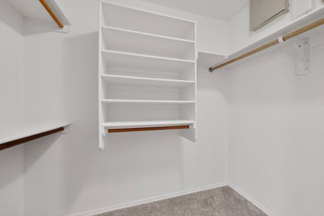 2558 Cerro Parrido Road SE, Albuquerque, NM 87124