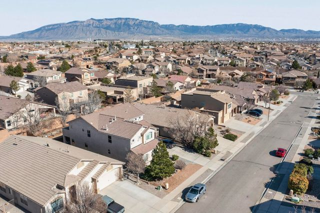 2558 Cerro Parrido Road SE, Albuquerque, NM 87124