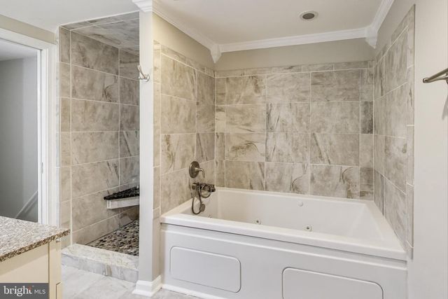 1009 CHERYLS CT, Frederick, MD 21703