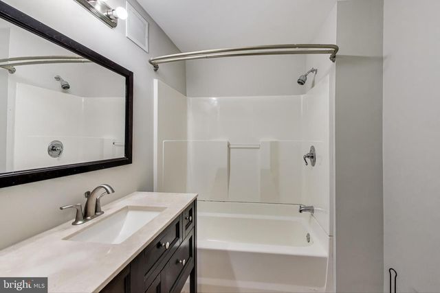 1009 CHERYLS CT, Frederick, MD 21703