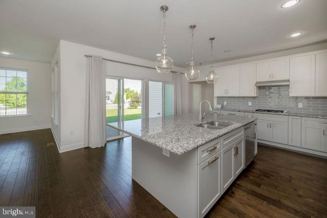 2707 HENRY MOORE LN, Middletown, DE 19709