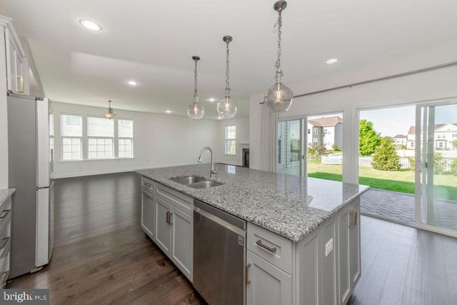 2707 HENRY MOORE LN, Middletown, DE 19709