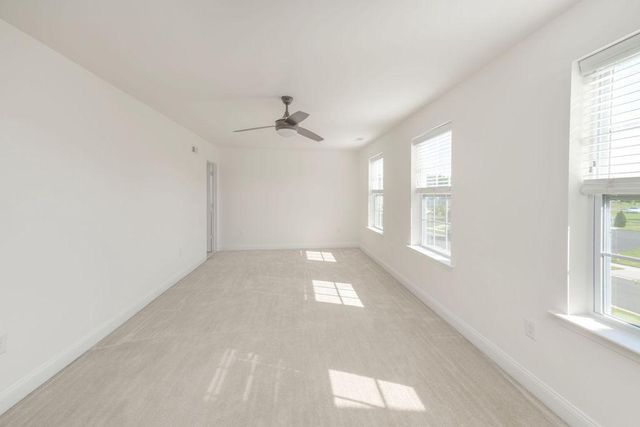 2707 HENRY MOORE LN, Middletown, DE 19709