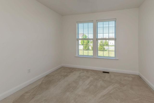 2707 HENRY MOORE LN, Middletown, DE 19709