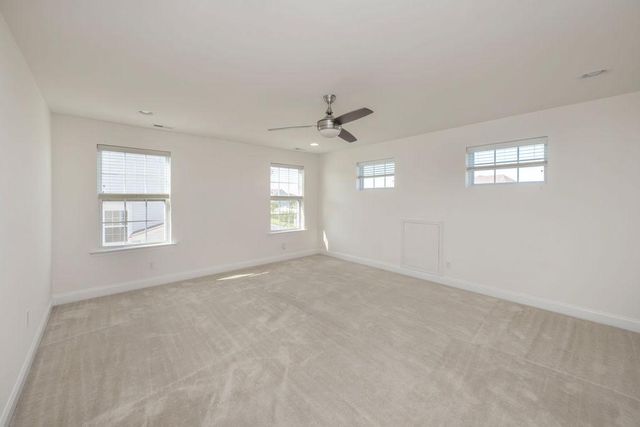 2707 HENRY MOORE LN, Middletown, DE 19709