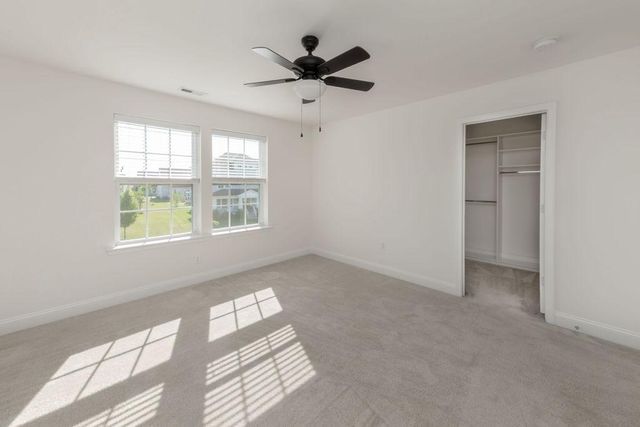 2707 HENRY MOORE LN, Middletown, DE 19709