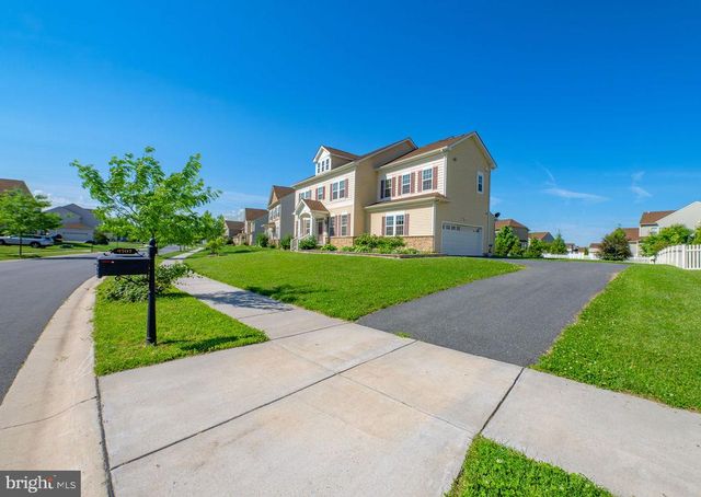 2707 HENRY MOORE LN, Middletown, DE 19709