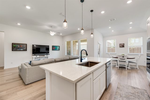 609 Declaration Drive, Princeton, TX 75407