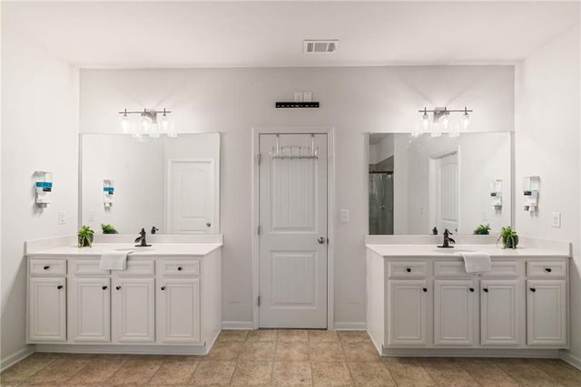 7905 Brewton Creek Drive, Cumming, GA 30028